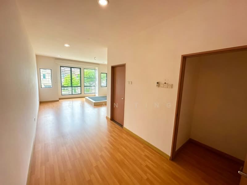 2-storey Terraced House for Sale in Denai Alam (Shah Alam) - Ethan Ting - Interior - PropertyGuru.com.my