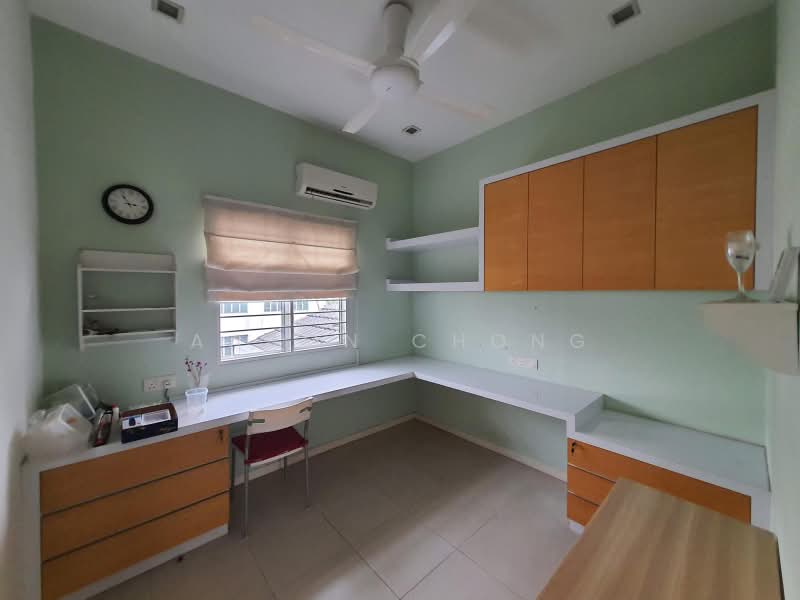 Townhouse for Sale in D'alpinia (Puchong) - Aaron Chong - Study - PropertyGuru.com.my