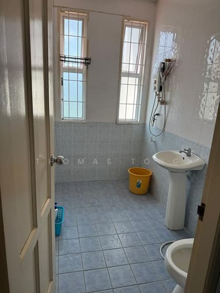 2-storey Terraced House for Rent in Kuching (Sarawak) - Thomas Tong - Bathroom - PropertyGuru.com.my