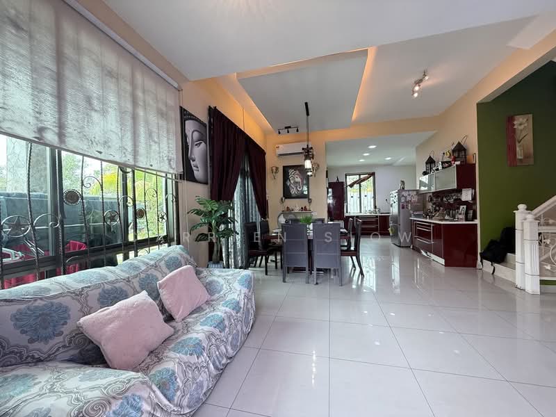 Bungalow House for Sale in Ledang Heights (Iskandar Puteri (Nusajaya)) - Carrien Siow - Living Room - PropertyGuru.com.my