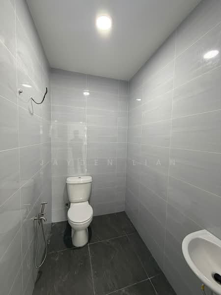 Rumah Teres 1-Tingkat untuk Dijual di Ulu Tiram (Johor) - Jayden Lian - Bathroom - PropertyGuru.com.my