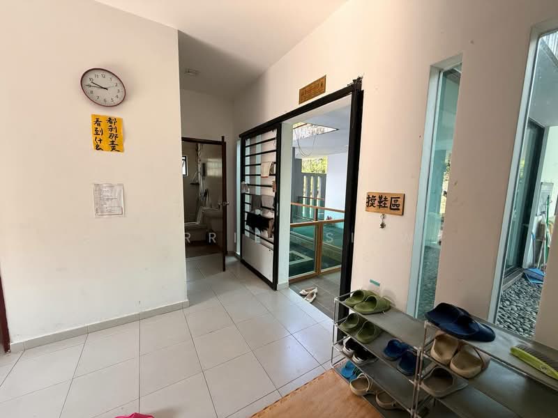 Bungalow House for Rent in Ledang Heights (Iskandar Puteri (Nusajaya)) - Carrien Siow - Entrance - PropertyGuru.com.my
