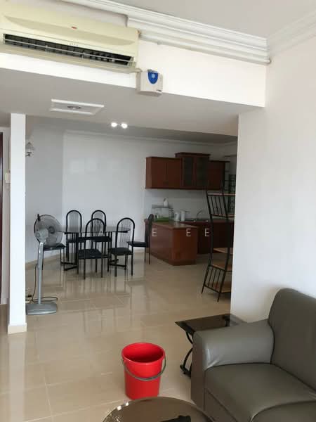 Kondominium untuk Disewa di Mutiara Villa Condominium - A Ee Ee - Living Room - PropertyGuru.com.my
