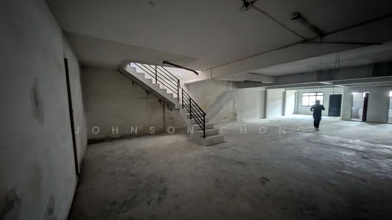 Shop for Rent in Bukit Senyum (Johor Bahru) - Johnson Chong - Interior - PropertyGuru.com.my