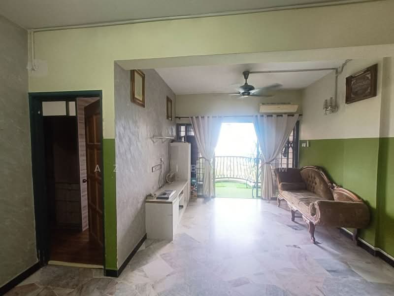 Apartment for Sale at Sri Ledang - Azli Ibrahim - Living Room - PropertyGuru.com.my