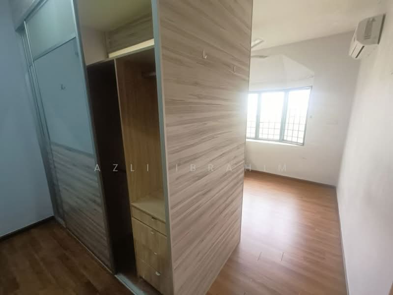 Apartment for Sale at Sri Ledang - Azli Ibrahim - Bedroom - PropertyGuru.com.my