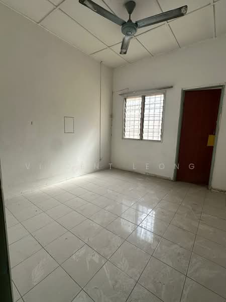 2-storey Terraced House for Sale in Bandar Bukit Tinggi (Klang) - Vincent Leong - Interior - PropertyGuru.com.my
