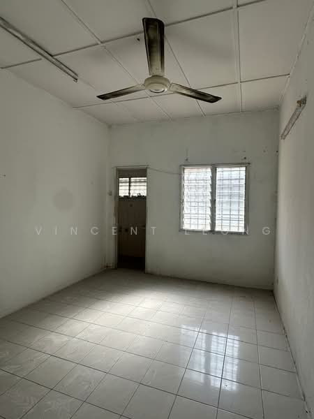 2-storey Terraced House for Sale in Bandar Bukit Tinggi (Klang) - Vincent Leong - Interior - PropertyGuru.com.my