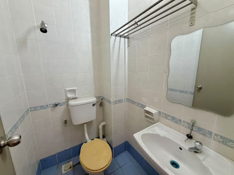 2-storey Terraced House for Rent in Setia Alam (Selangor) - Wilson Ng - Bathroom - PropertyGuru.com.my