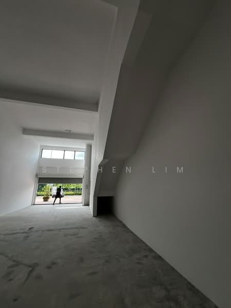 Shop for Rent in Bandar Gamuda Cove (Dengkil) - Stephen Lim - Entrance - PropertyGuru.com.my