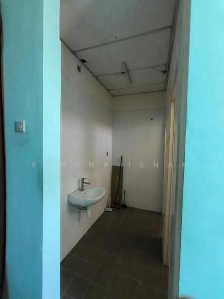 Kedai untuk Disewa di Alam Suria (Puncak Alam) - Rohana Ishak - Interior - PropertyGuru.com.my