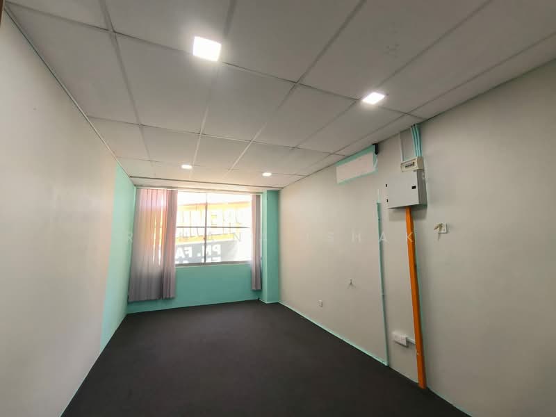 Kedai untuk Disewa di Alam Suria (Puncak Alam) - Rohana Ishak - Interior - PropertyGuru.com.my