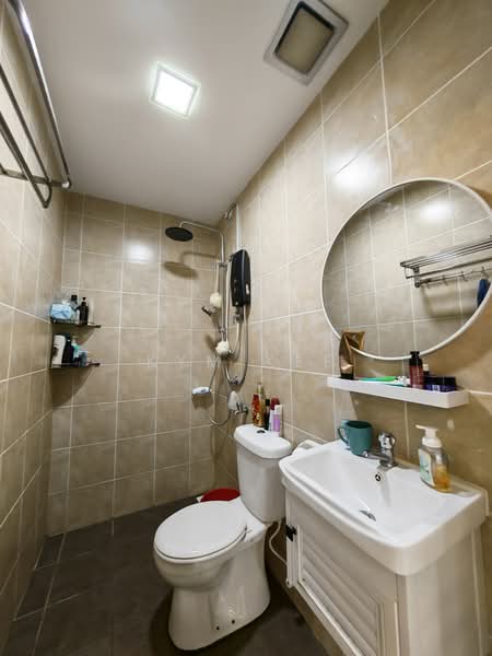 2.5-storey Terraced House for Sale in Skudai (Johor) - Kym Kee - Bathroom - PropertyGuru.com.my