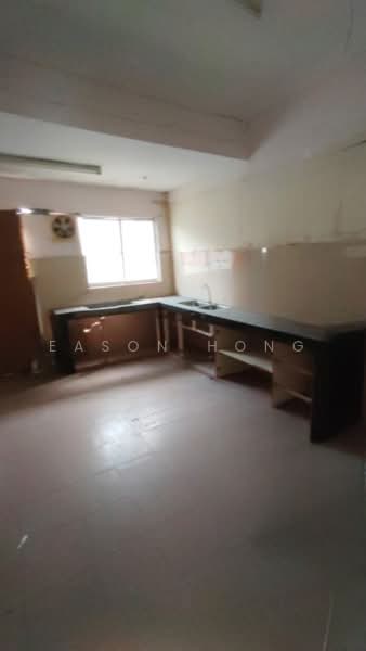 Rumah Teres 1 Tingkat untuk Disewa di Taman Sri Segambut (Segambut) - Eason Hong - Kitchen - PropertyGuru.com.my