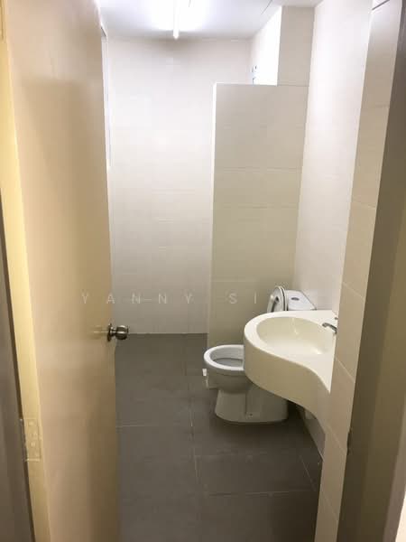 Servis Apartment untuk Dijual di Platinum Lake PV 21 - Yanny Siow - Bathroom - PropertyGuru.com.my