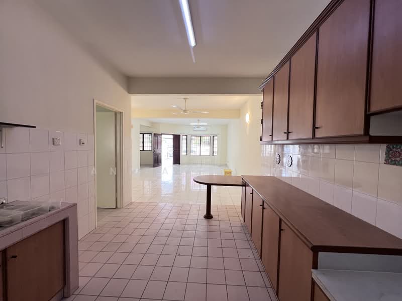 2-storey Terraced House for Rent in Bandar Utama 12 (Bandar Utama) - Anita Sharma - PropertyGuru.com.my