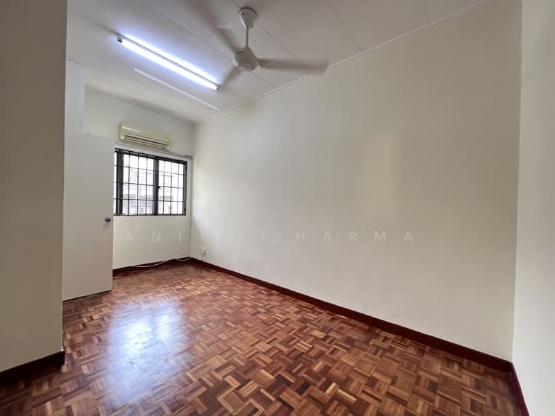 2-storey Terraced House for Rent in Bandar Utama 12 (Bandar Utama) - Anita Sharma - PropertyGuru.com.my