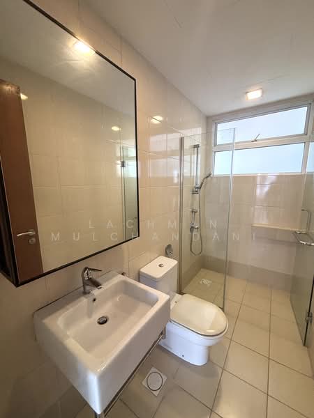Kondominium untuk Disewa di Hijauan Kiara - Lachman Mulchandani - Powderoom - PropertyGuru.com.my