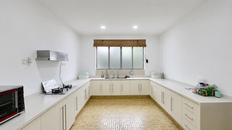 Bungalow for Sale in Bangsar (Kuala Lumpur) - Ruth Chin May Lan - Kitchen - PropertyGuru.com.my