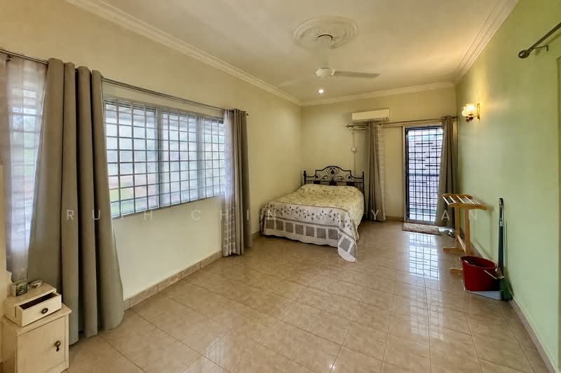 Bungalow for Sale in Bangsar (Kuala Lumpur) - Ruth Chin May Lan - Bedroom - PropertyGuru.com.my