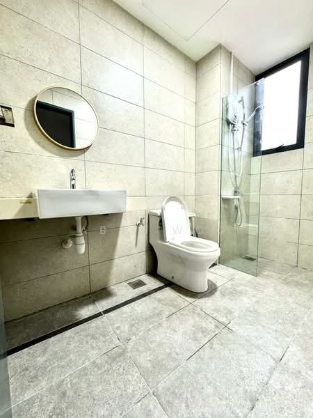 Servis Apartment untuk Disewa di Aera Residence - Abby Woo - Bathroom - PropertyGuru.com.my