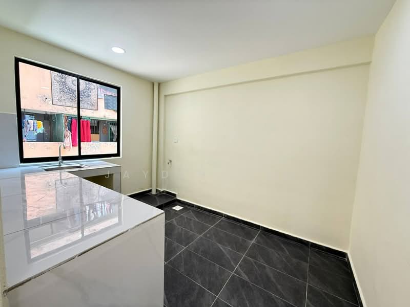 Rumah Flat untuk Dijual di Geharu Flat - Jayden Lian - Kitchen - PropertyGuru.com.my