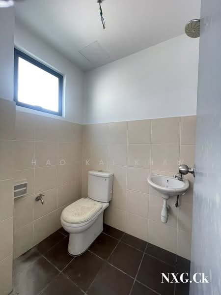 2.5-storey Terraced House for Sale in Bukit Raja (Selangor) - Hao Kai Khaw - Bathroom - PropertyGuru.com.my