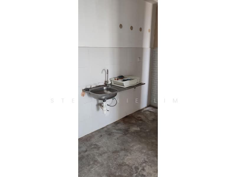 Apartment for Rent at Straits Garden Home - Stephanie Lim - Kitchen - PropertyGuru.com.my