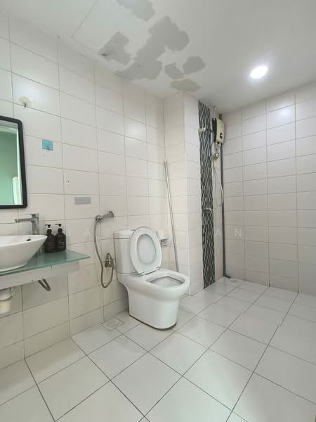 Service Residence for Sale at Greenfield Regency - Jaslyn Tan - Bathroom - PropertyGuru.com.my