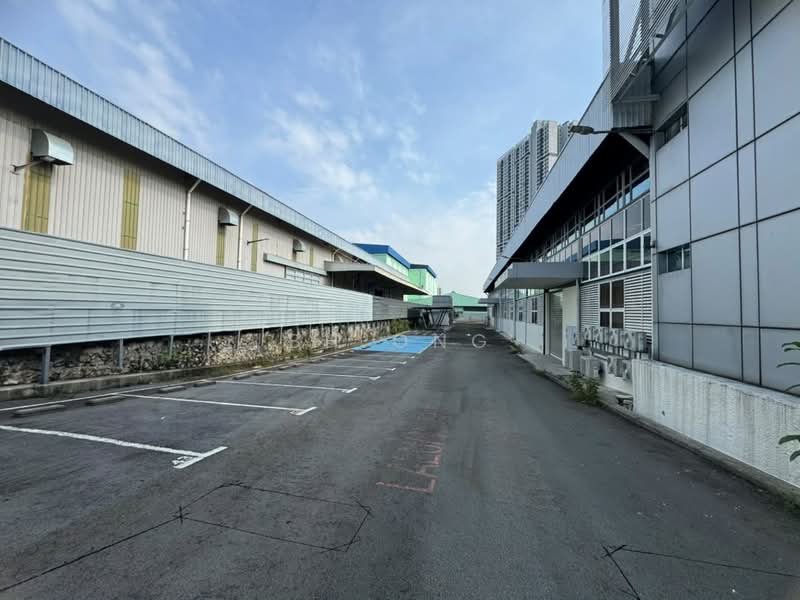 Shop / Office untuk Disewa di Kinrara Puchong (Puchong) - BH Ong - Exterior - PropertyGuru.com.my