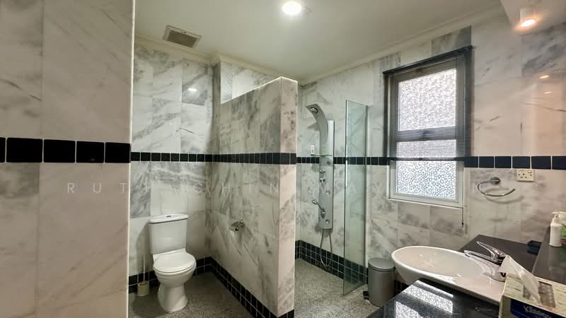 Bungalow for Sale in Bukit Bandaraya (Bangsar) - Ruth Chin May Lan - Bathroom - PropertyGuru.com.my