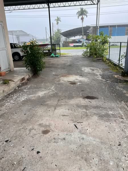 Warehouse for Rent in Demak Laut (Kuching) - KC Jee - PropertyGuru.com.my