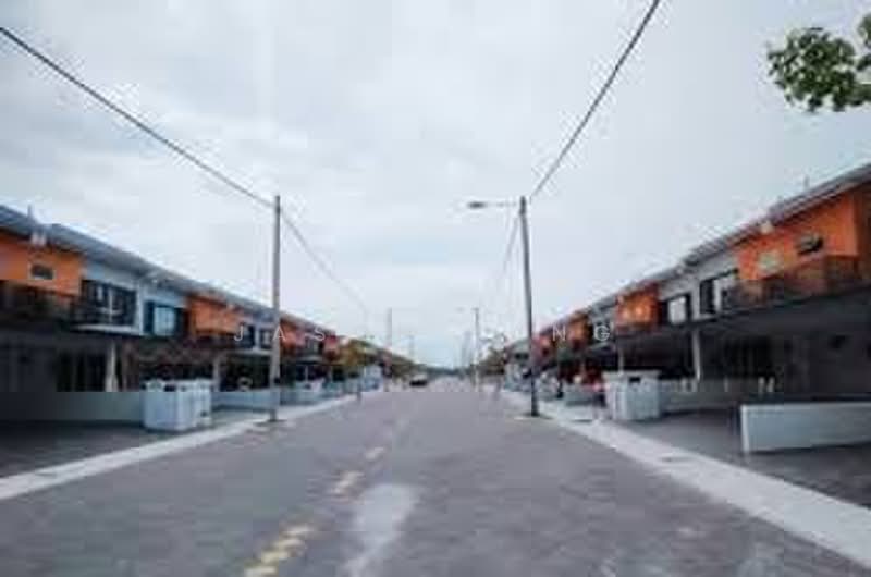 Rumah Teres 2-Tingkat untuk Dijual di Banting (Selangor) - Jason Tang - Exterior - PropertyGuru.com.my