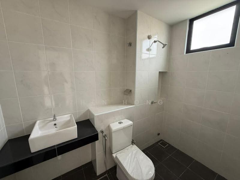 Rumah Teres 2-Tingkat untuk Dijual di Bandar Cassia (Batu Kawan) - Zhen Hong - Bathroom - PropertyGuru.com.my