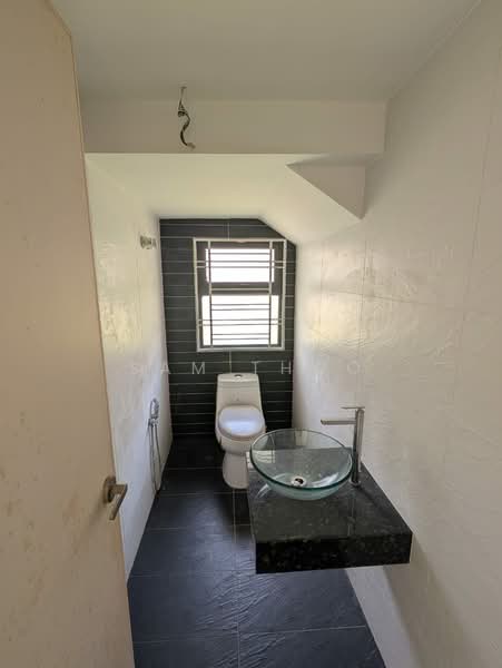 Bungalow House untuk Dijual di Seksyen U9 (Shah Alam) - Sam Thoo - Bathroom - PropertyGuru.com.my