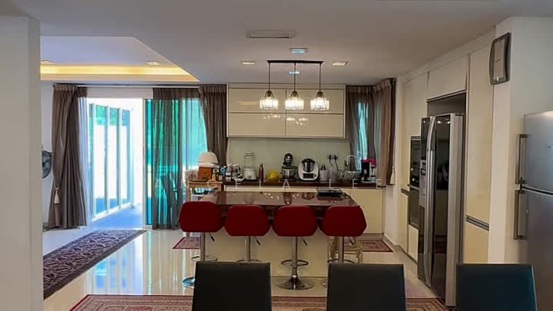 Rumah Banglo untuk Dijual di Bukit Damansara (Damansara Heights) - Angela Lee - Kitchen - PropertyGuru.com.my