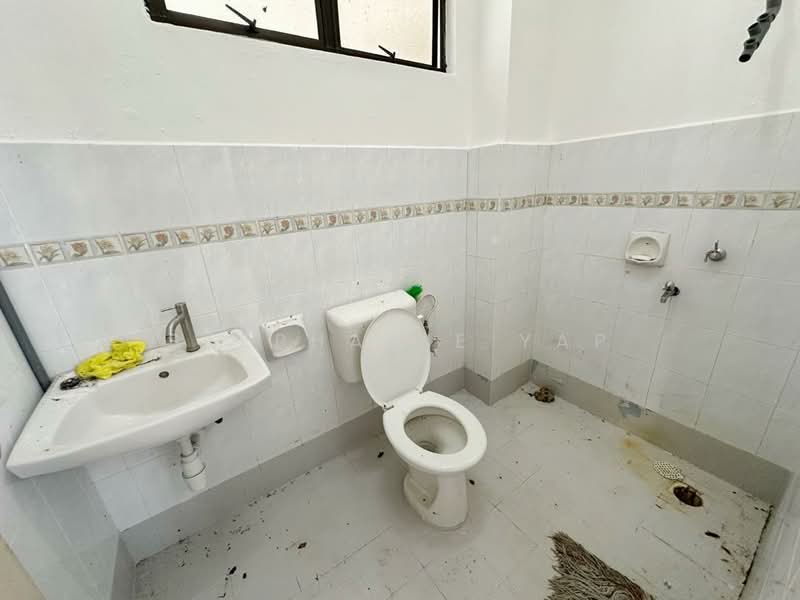 Kondominium untuk Disewa di Skudai Villa - Stephanie Yap - Bathroom - PropertyGuru.com.my