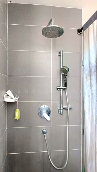 Kondominium untuk Dijual di Golden Triangle 2 - Pamela Yeap - Bathroom - PropertyGuru.com.my
