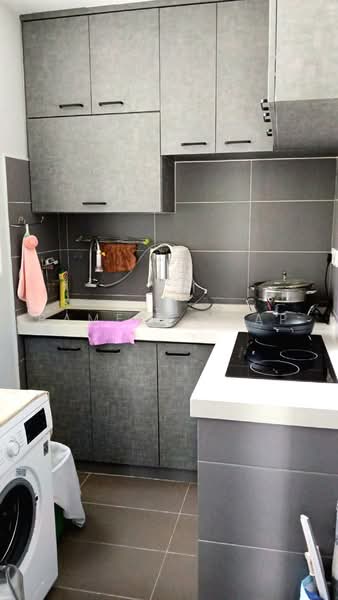 Kondominium untuk Dijual di Golden Triangle 2 - Pamela Yeap - Kitchen - PropertyGuru.com.my