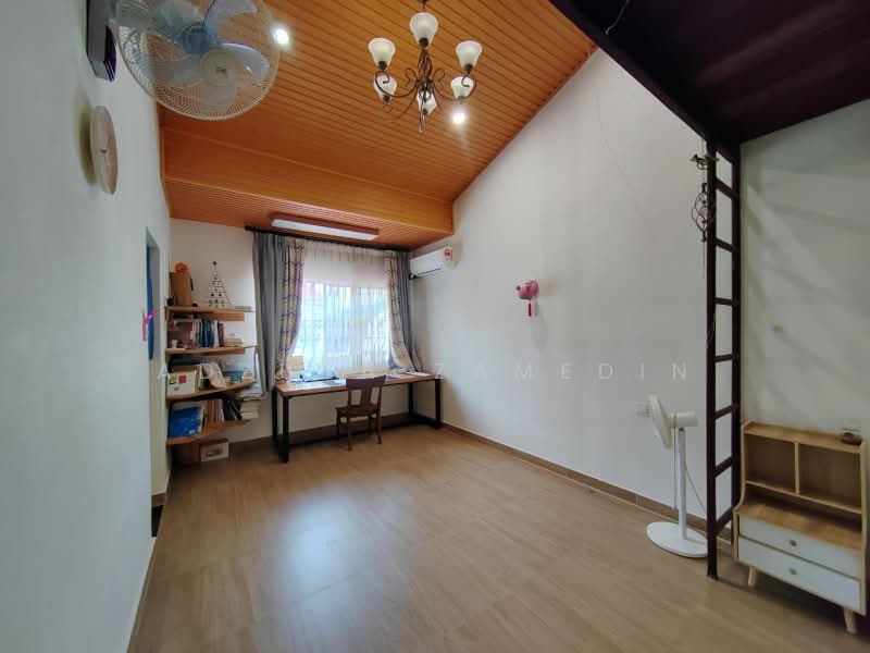 Semi-Detached House for Sale in Taman Koperasi Cuepacs (Cheras) - Adzura Zamedin - Study - PropertyGuru.com.my