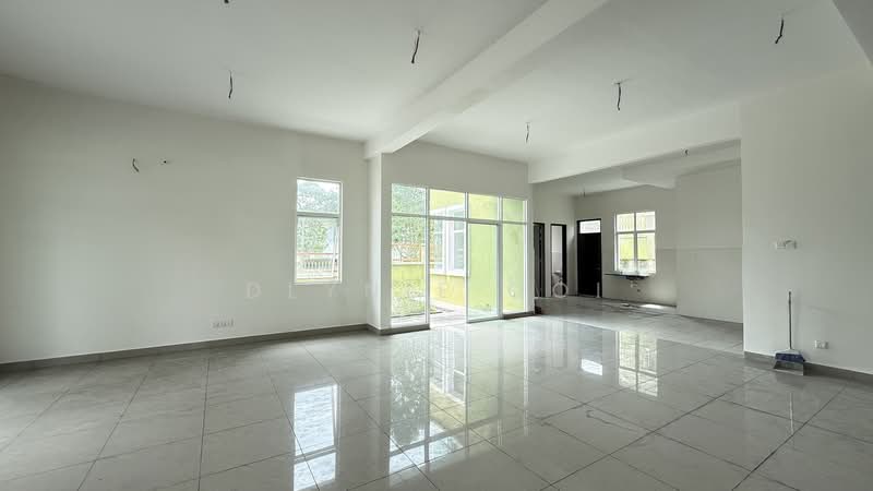 Bungalow House untuk Dijual di Taman Pelangi Semenyih (Semenyih) - Dlynie Ooi - Living Room - PropertyGuru.com.my