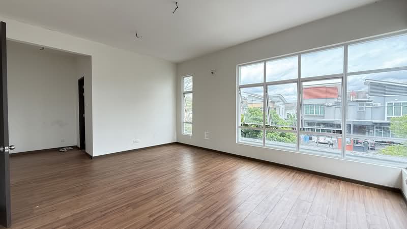Bungalow House untuk Dijual di Taman Pelangi Semenyih (Semenyih) - Dlynie Ooi - Living Room - PropertyGuru.com.my