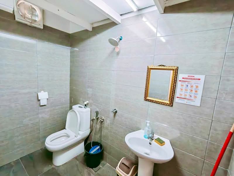 Shop for Rent in Taman Ungku Tun Aminah (Skudai) - APRILIA CHAYADI - PropertyGuru.com.my
