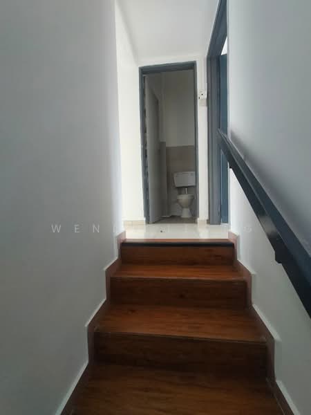 2-storey Terraced House for Rent in Taman Serdang Raya (Seri Kembangan) - Wendy Leong - Bathroom - PropertyGuru.com.my