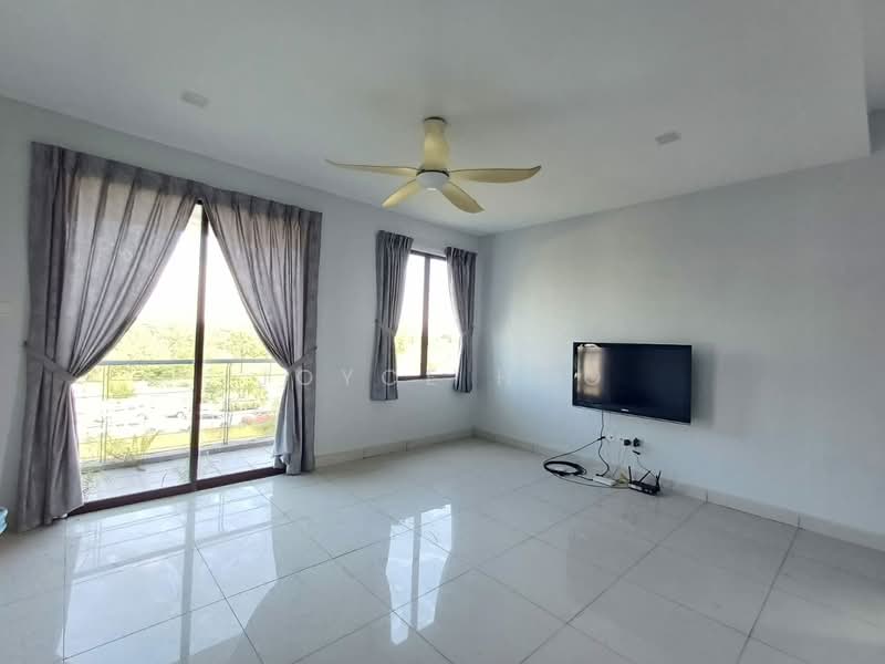 Rumah Teres 3-Tingkat untuk Dijual di Bandar Puteri Puchong (Puchong) - Joyce Hoo - Living Room - PropertyGuru.com.my