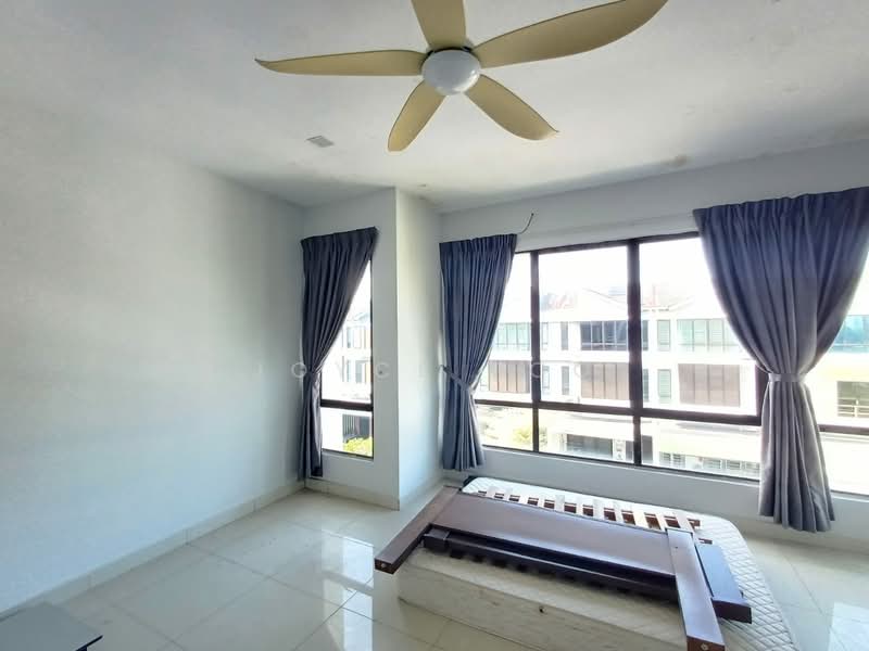 Rumah Teres 3-Tingkat untuk Dijual di Bandar Puteri Puchong (Puchong) - Joyce Hoo - Bedroom - PropertyGuru.com.my