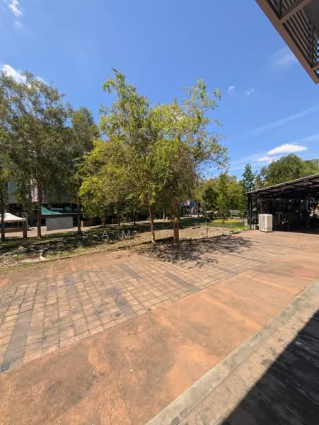 Shop / Office for Sale in Bukit Jelutong (Shah Alam) - Sam Thoo - Exterior - PropertyGuru.com.my