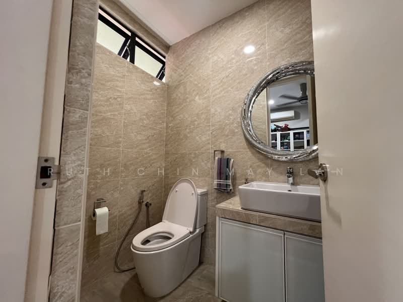 Rumah Banglo untuk Dijual di Damansara Heights (Kuala Lumpur) - Ruth Chin May Lan - Bathroom - PropertyGuru.com.my