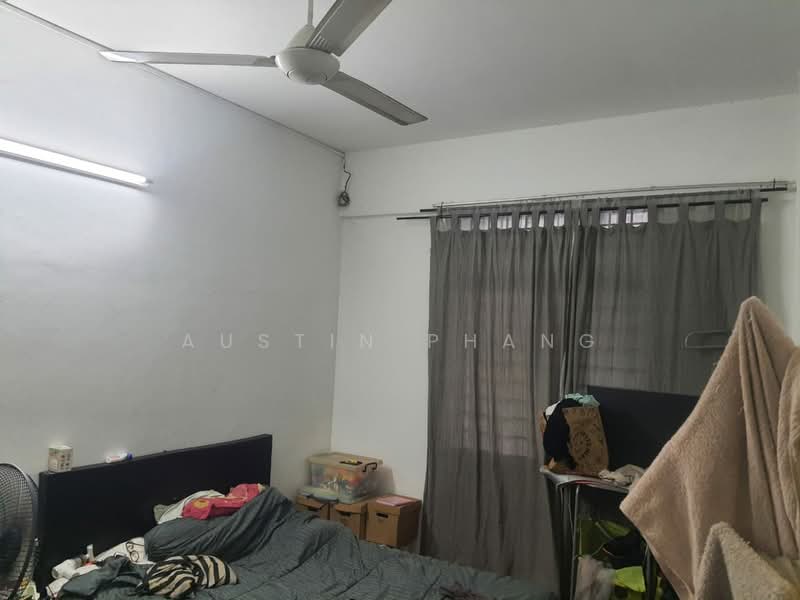 Pangsapuri untuk Dijual di Apartment Arena Shamelin - Austin Phang - Bedroom - PropertyGuru.com.my