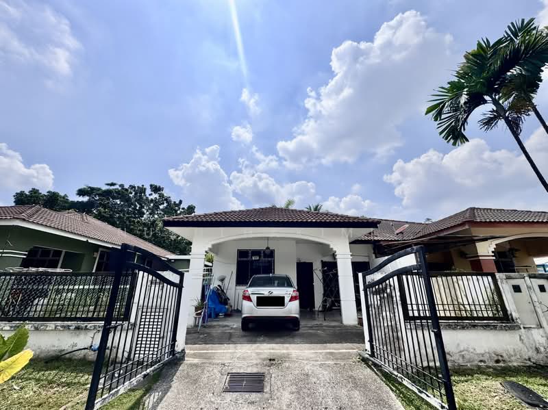 Semi-Detached House for Sale in Kota Warisan (Sepang) - NUZULHAKIMI . - PropertyGuru.com.my